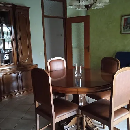 Apartment Waterfalls *